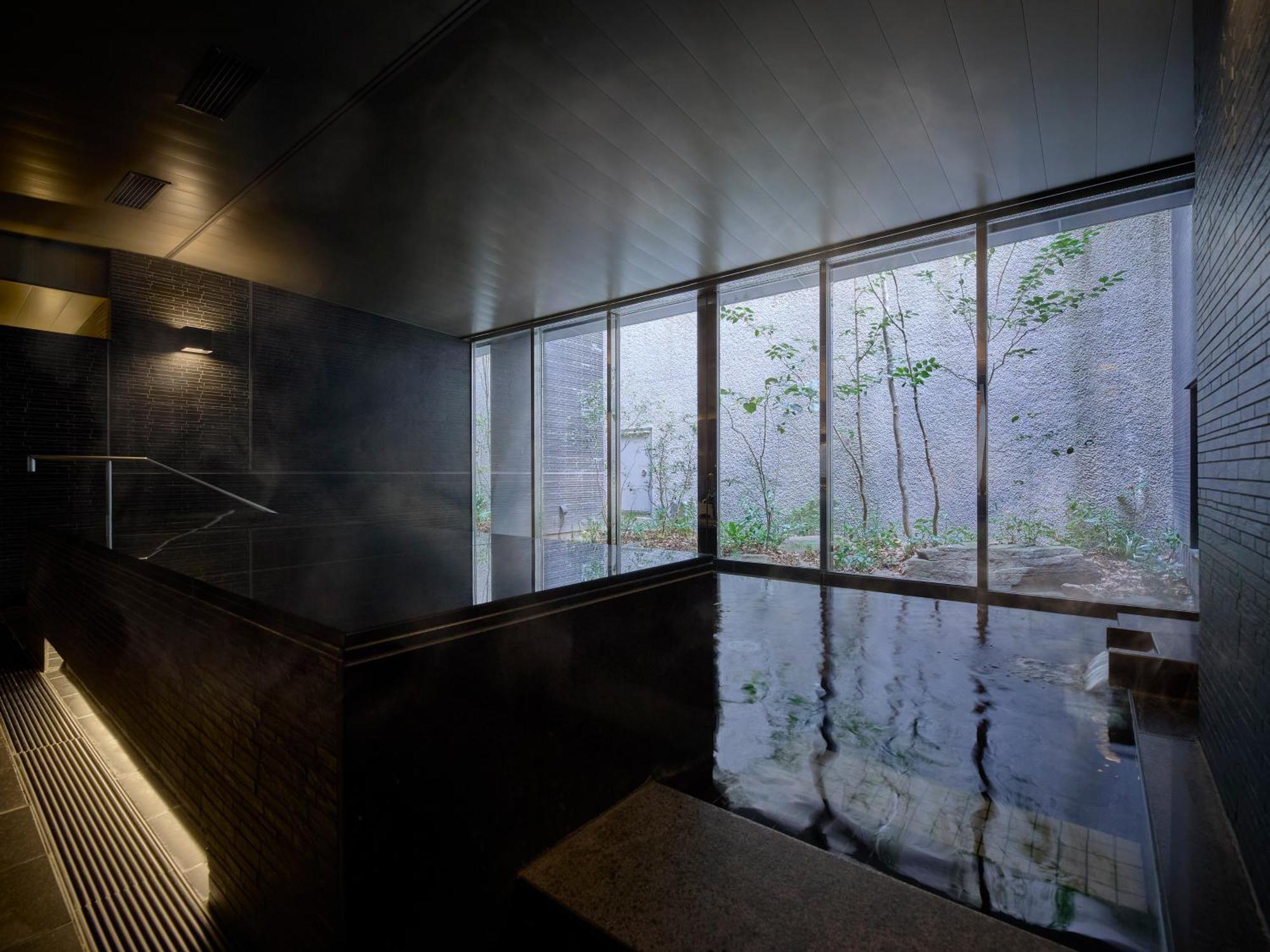 Hotel The Celestine Kyoto Gion Bagian luar foto Interior of the museum