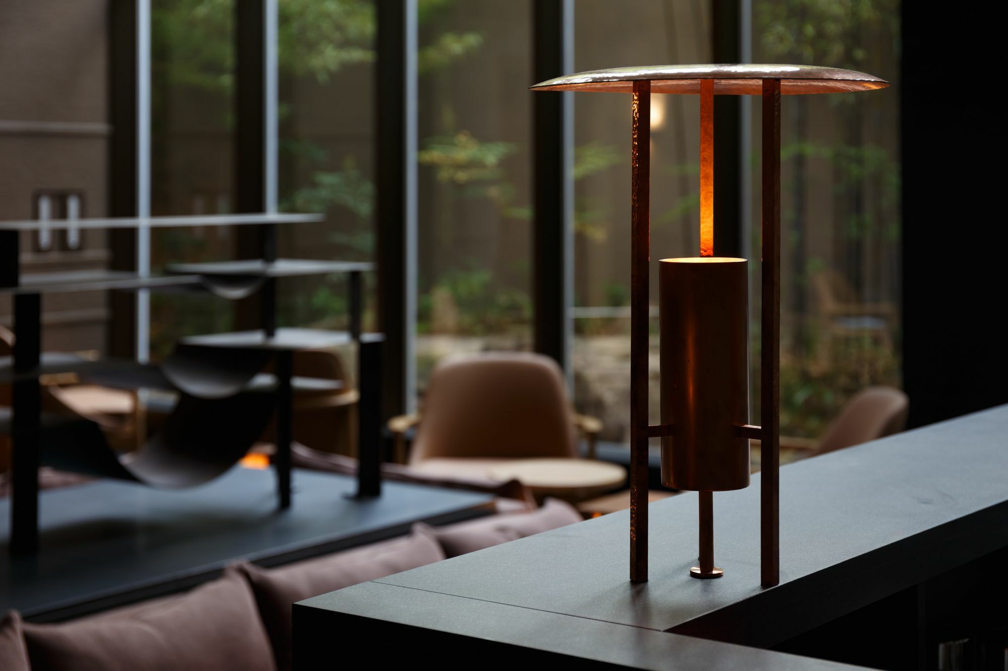 Hotel The Celestine Kyoto Gion Bagian luar foto A table lamp